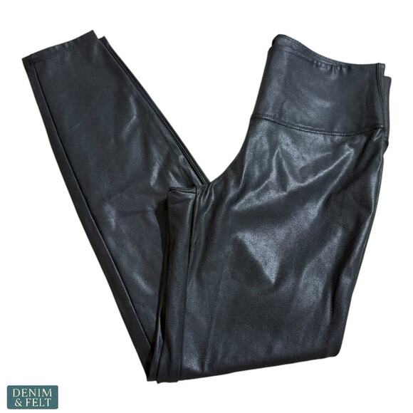 Time and Tru Faux Leather Leggings Black High Rise Women’s Pants Size M NWT - Picture 5 of 13